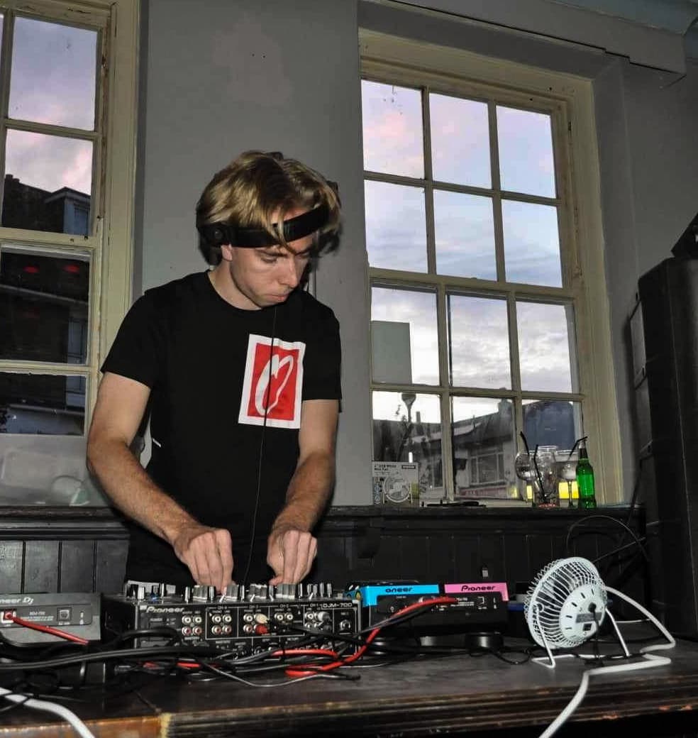 Tom Davis — DJ in Brighton