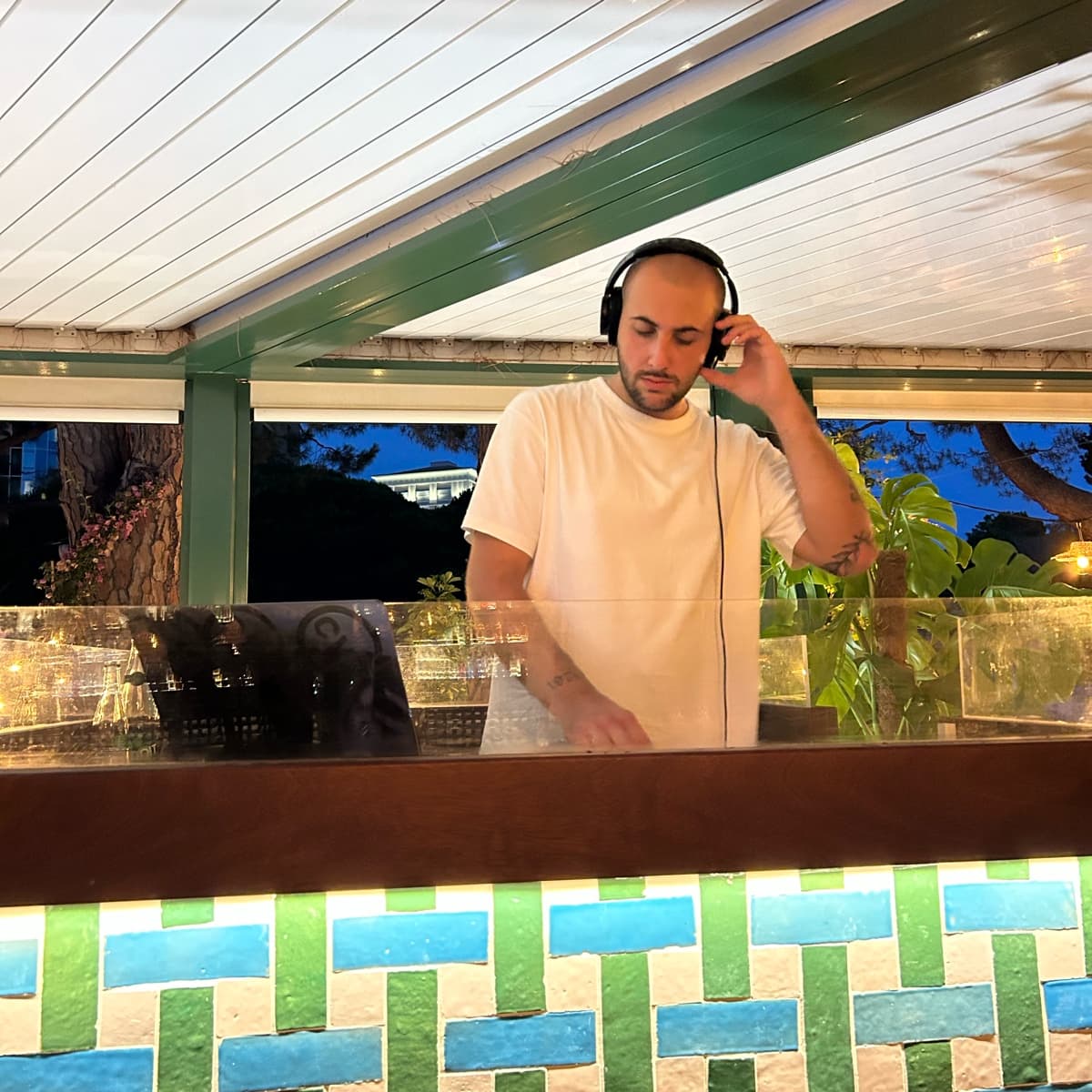 Flavio Cvz — DJ in Aups