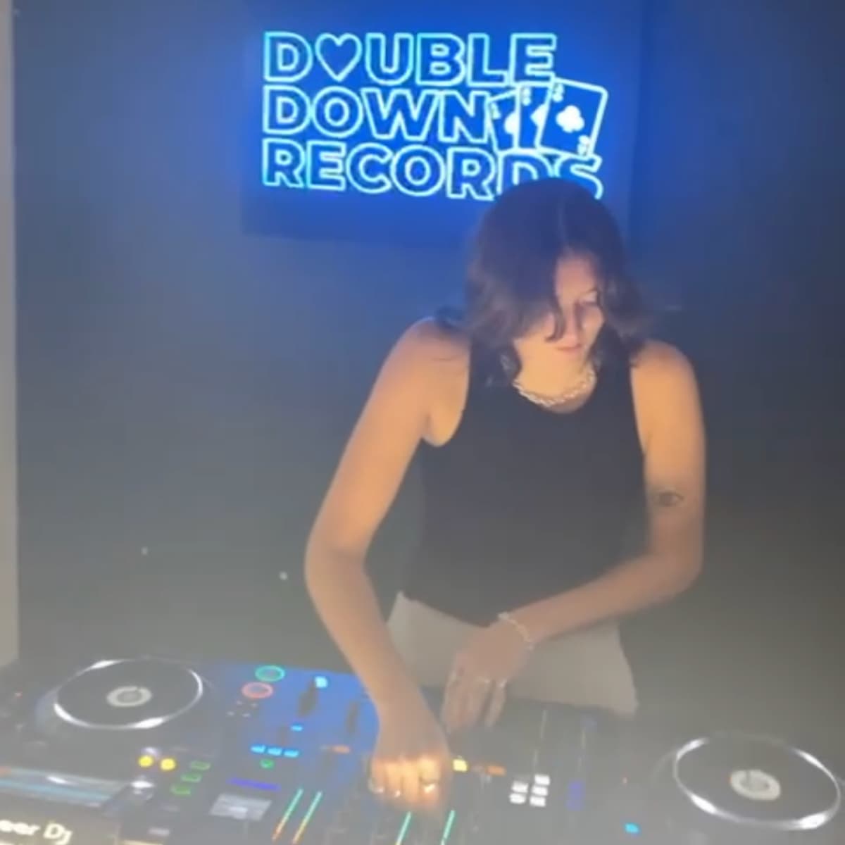 Melly — DJ in London