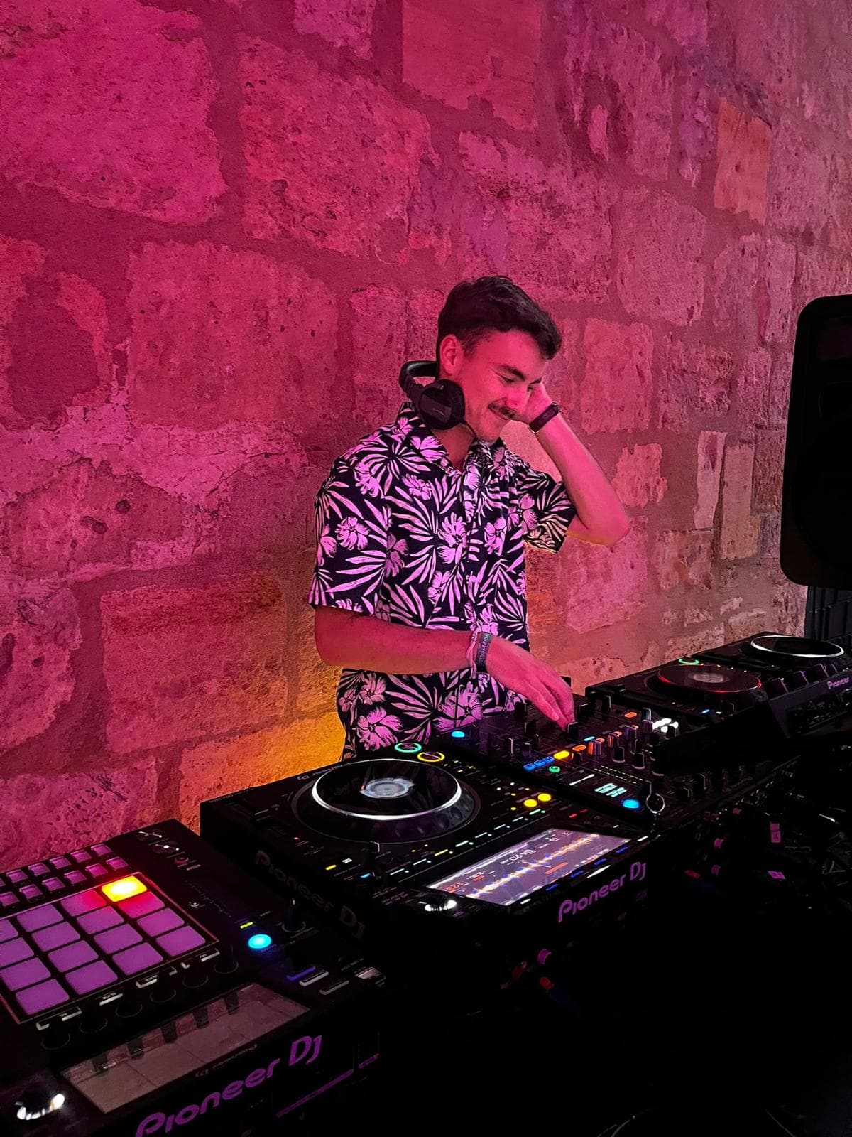 Nussi — DJ in Bordeaux