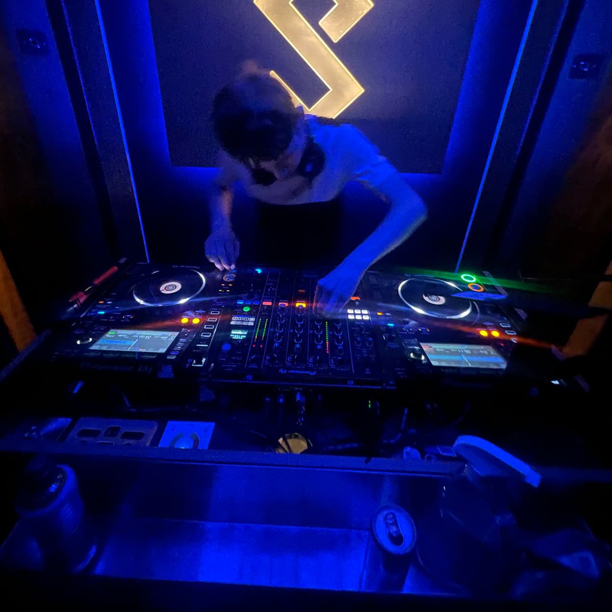 DJ RIBBZ — DJ in Bristol