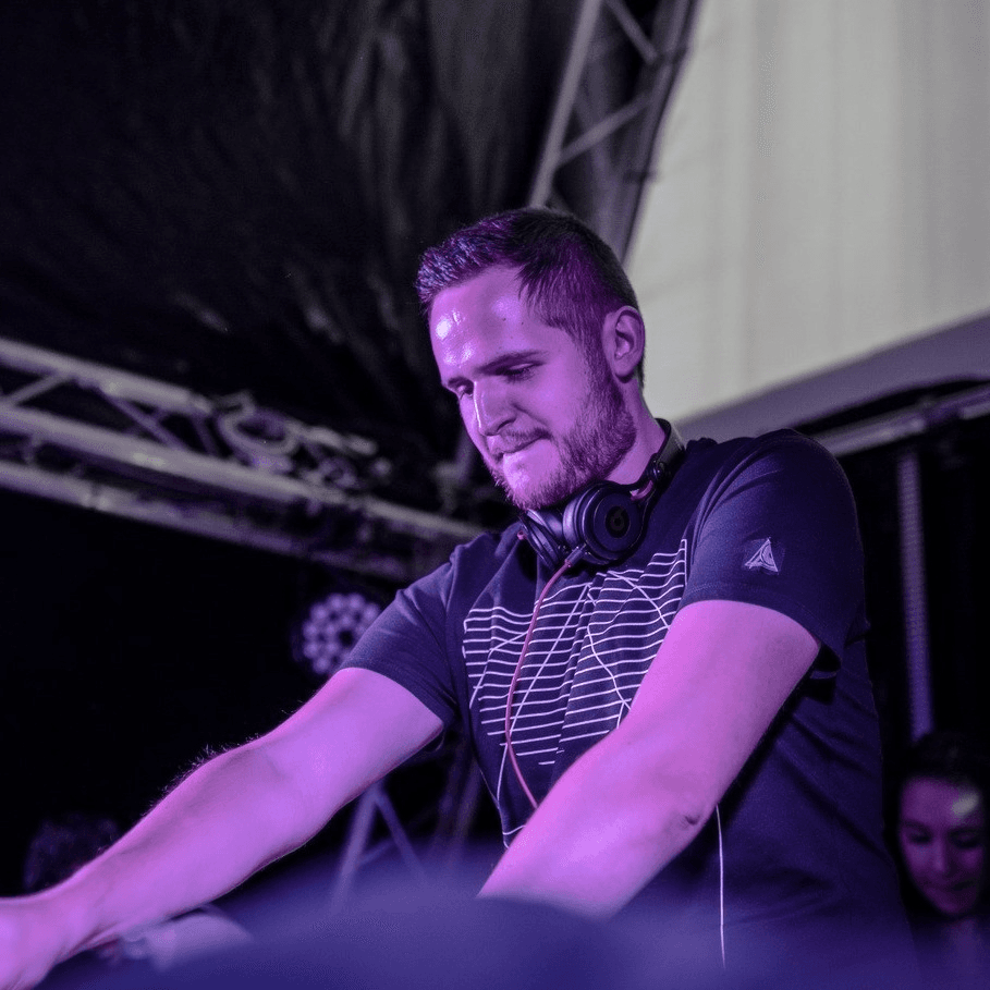 Axl R. — DJ in Nantes