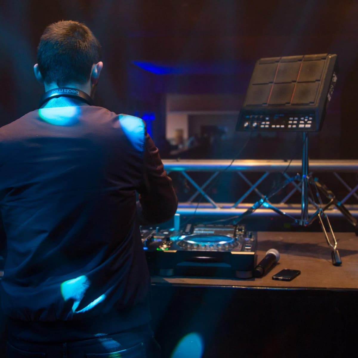 Axl R. — DJ in Nantes