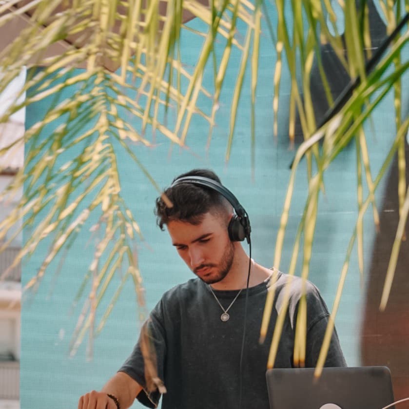 PEARCE — DJ in Toulon