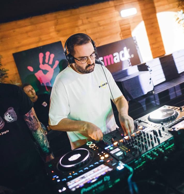 SPCTRM — DJ in Newport