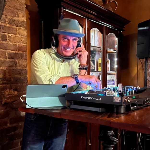 DJ Rosenschein — DJ in London