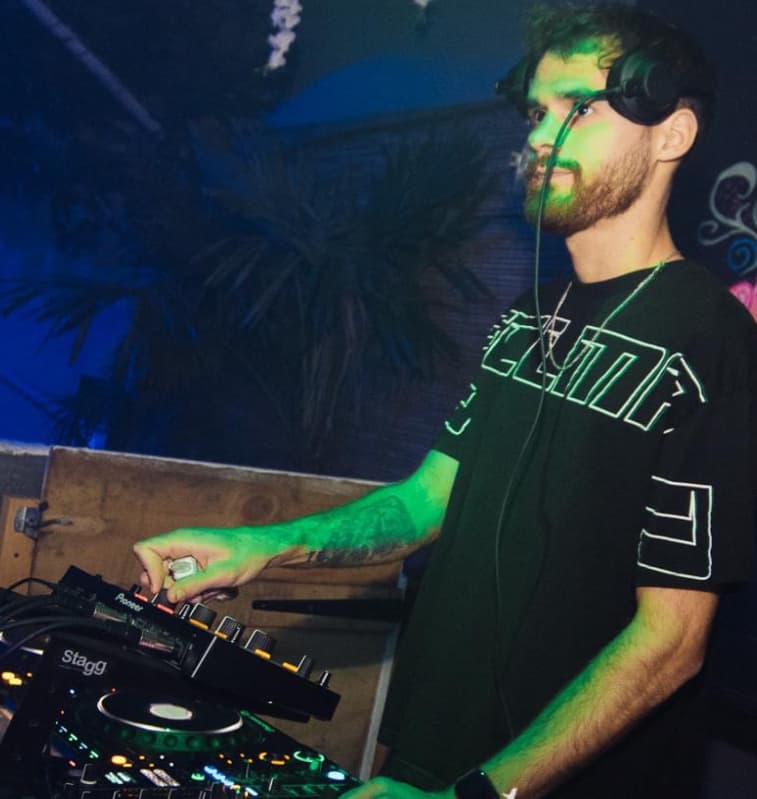 Jake Stokes — DJ in Milton Keynes