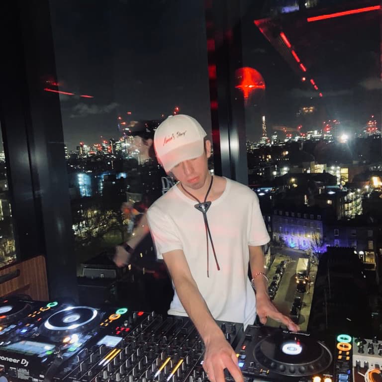 Christopher Commander — DJ in London
