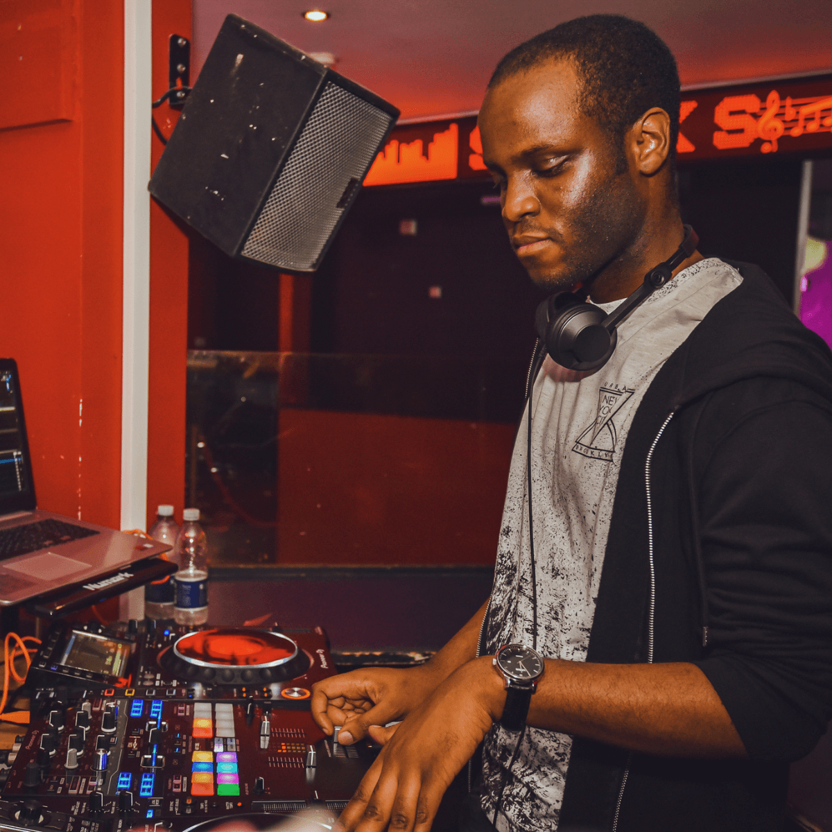 djcwarbs — DJ in London