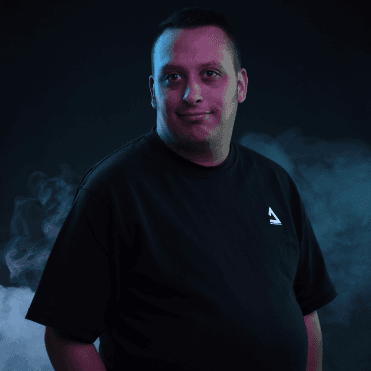 ninon b — DJ in Serres-Castet