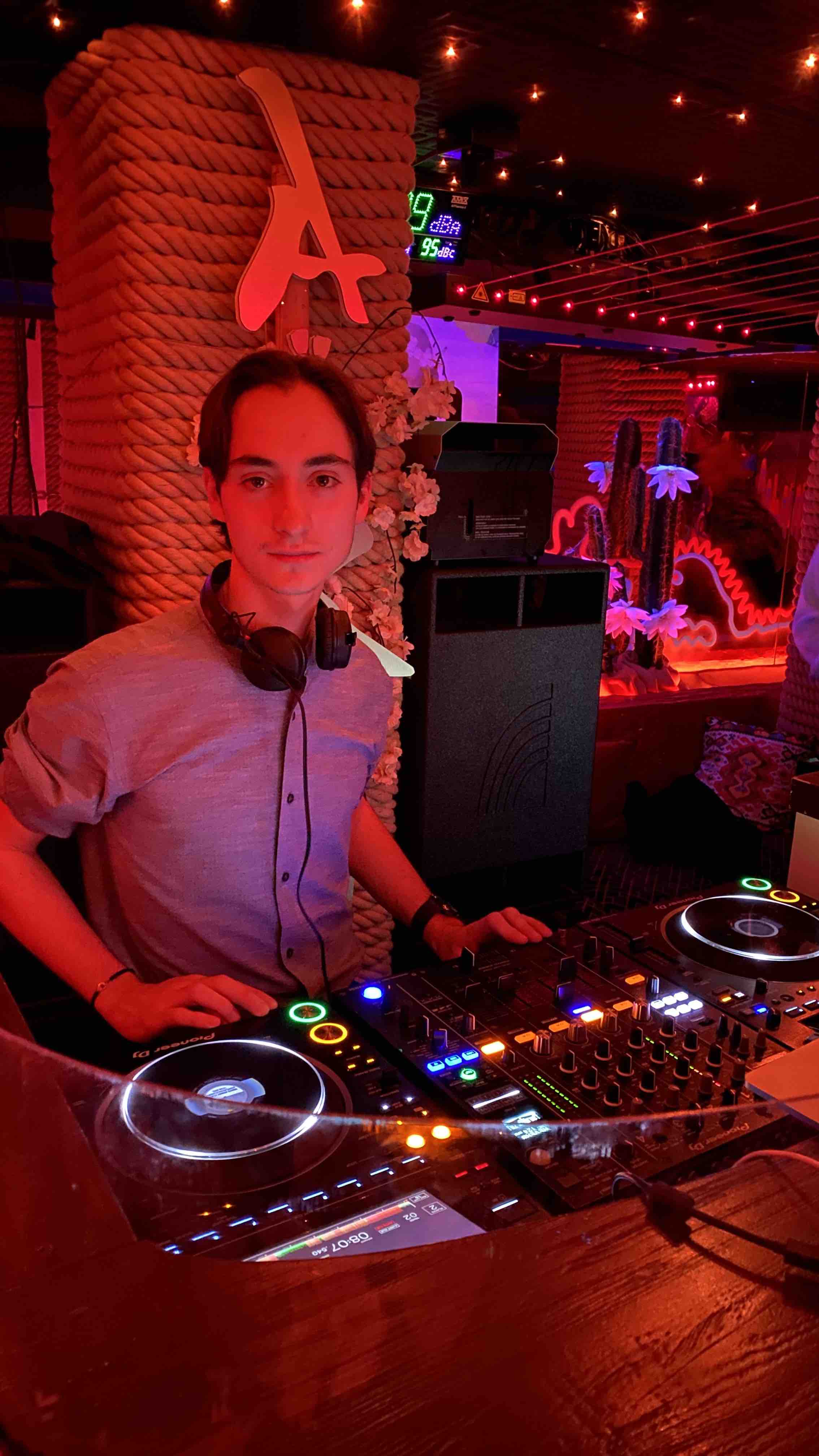DJ ND — DJ in Paris