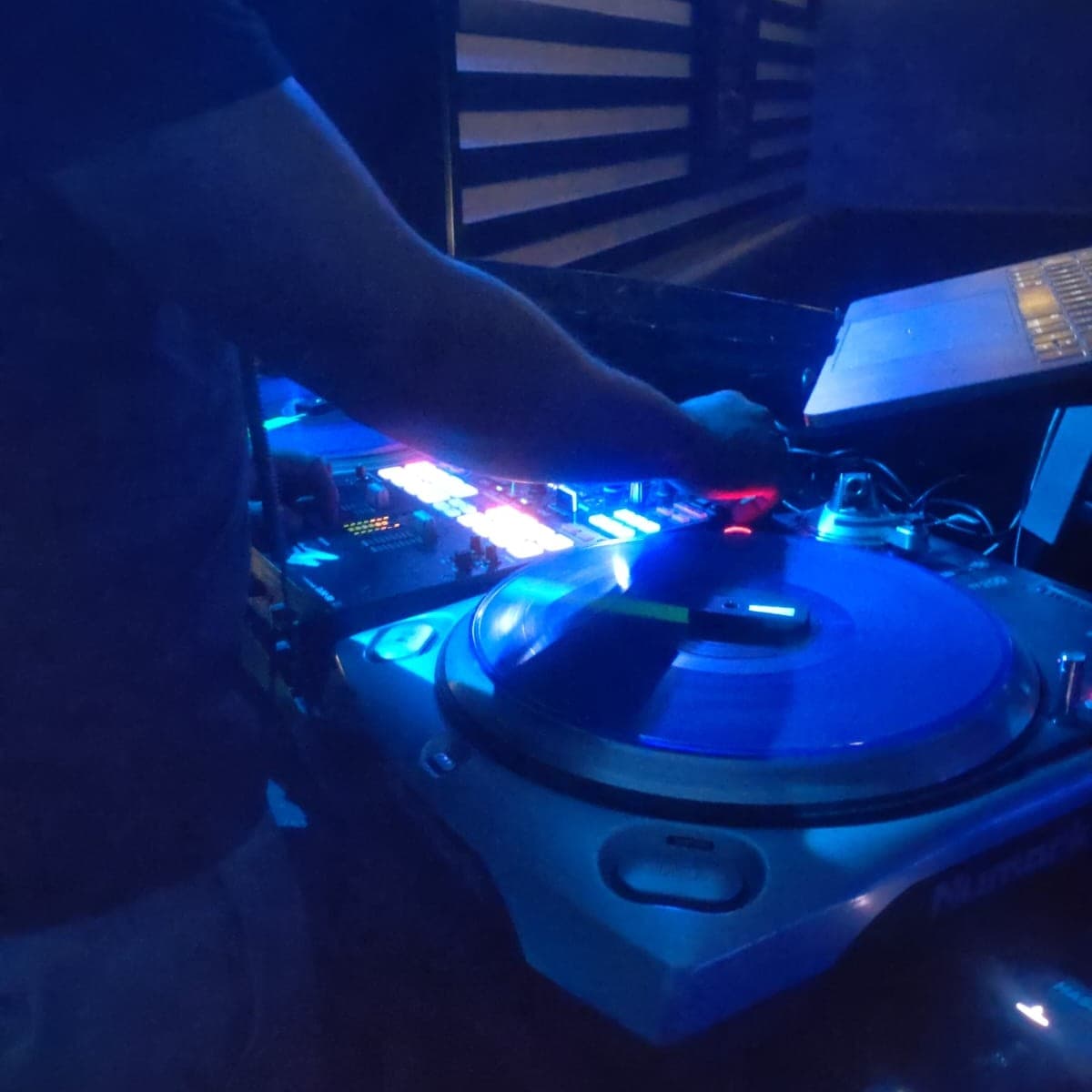 DJ Freeshy Rubz — DJ in Paris