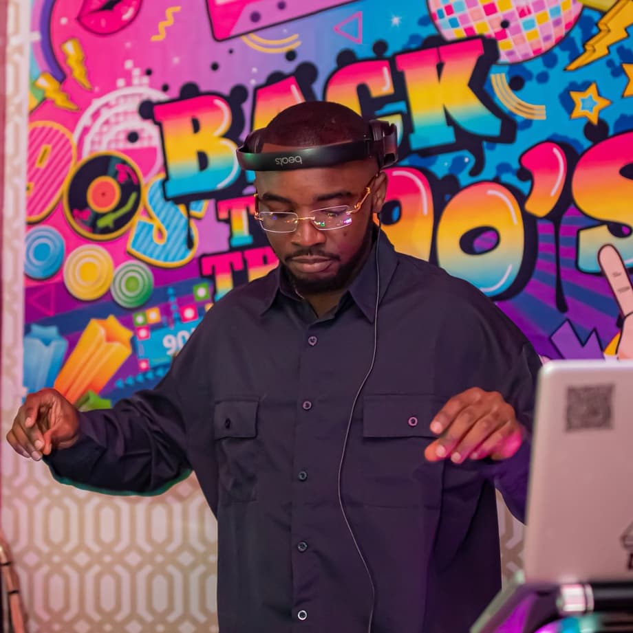 Dj Landry — DJ in Paris