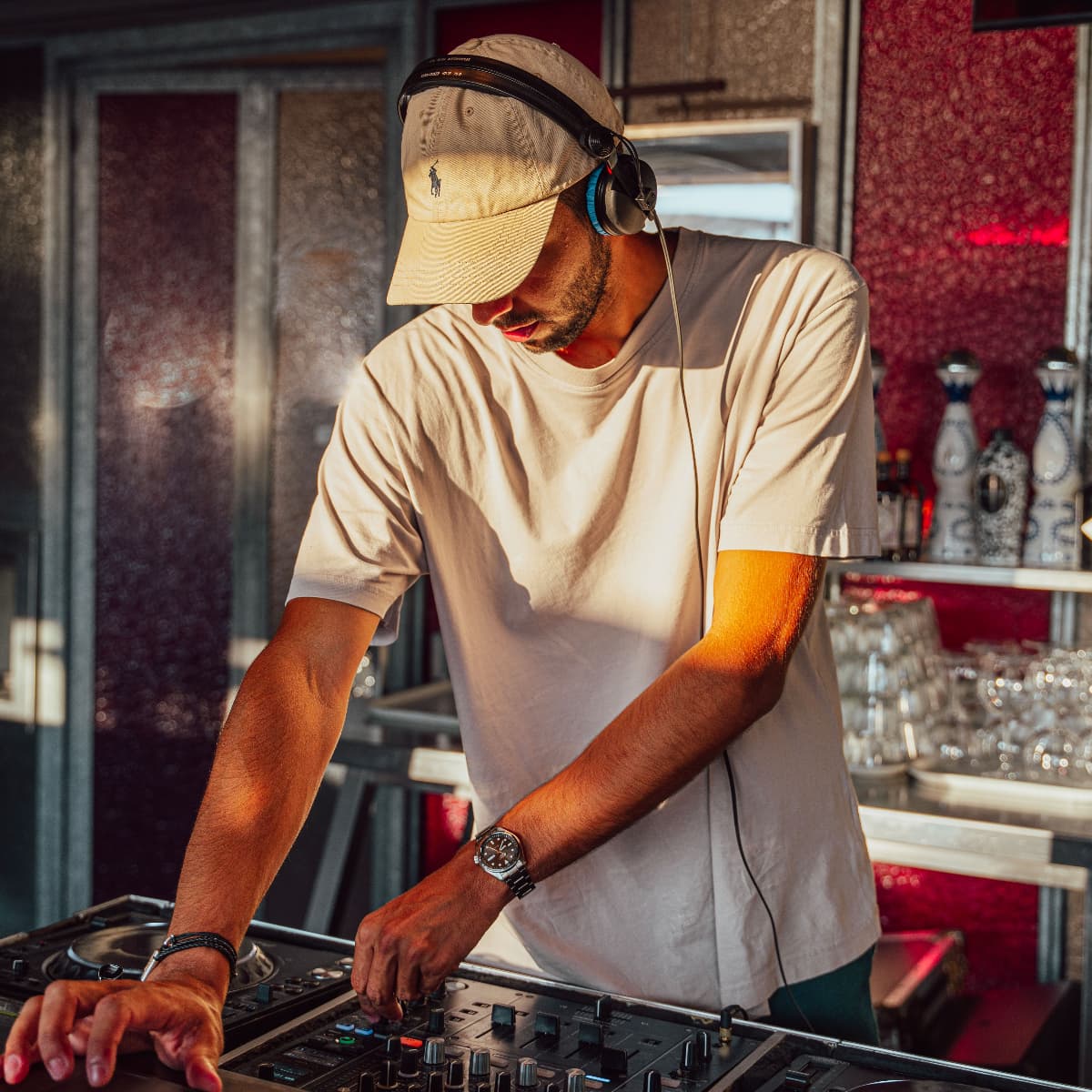 TCHESS — DJ in Bordeaux