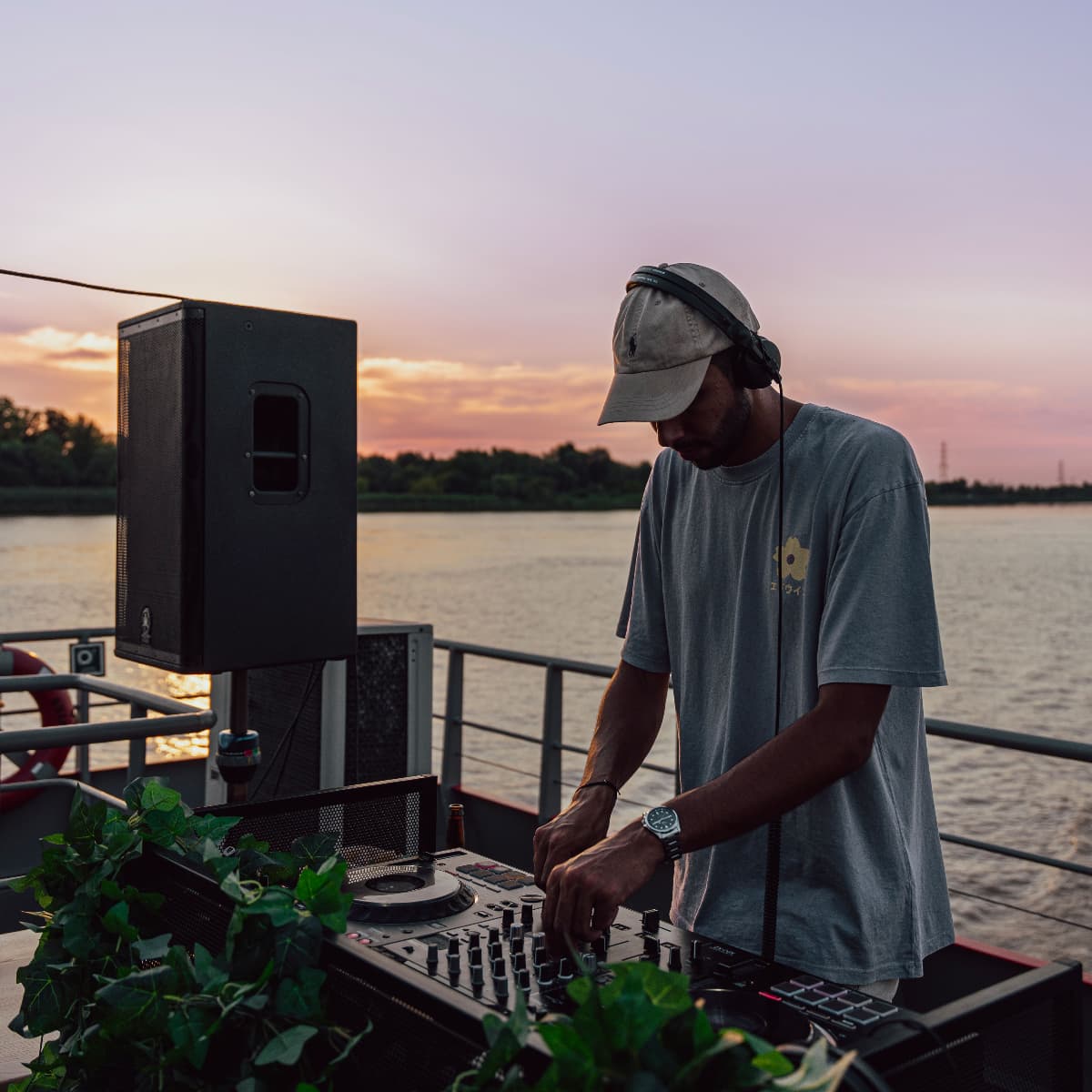TCHESS — DJ in Bordeaux