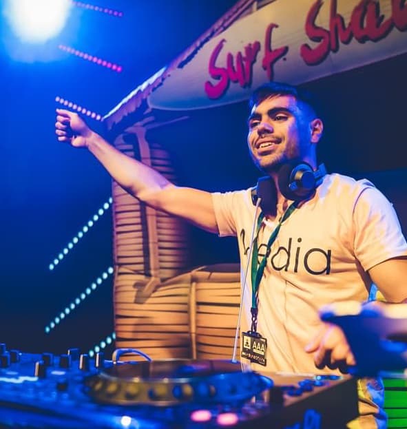 AZED — DJ in Bournemouth