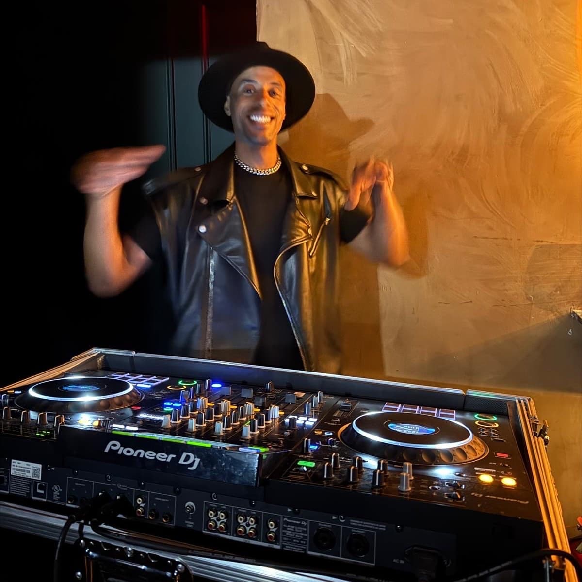 DJ Jose Pozo — DJ in New York City
