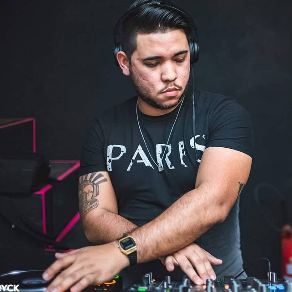 David Costa — DJ in Paris