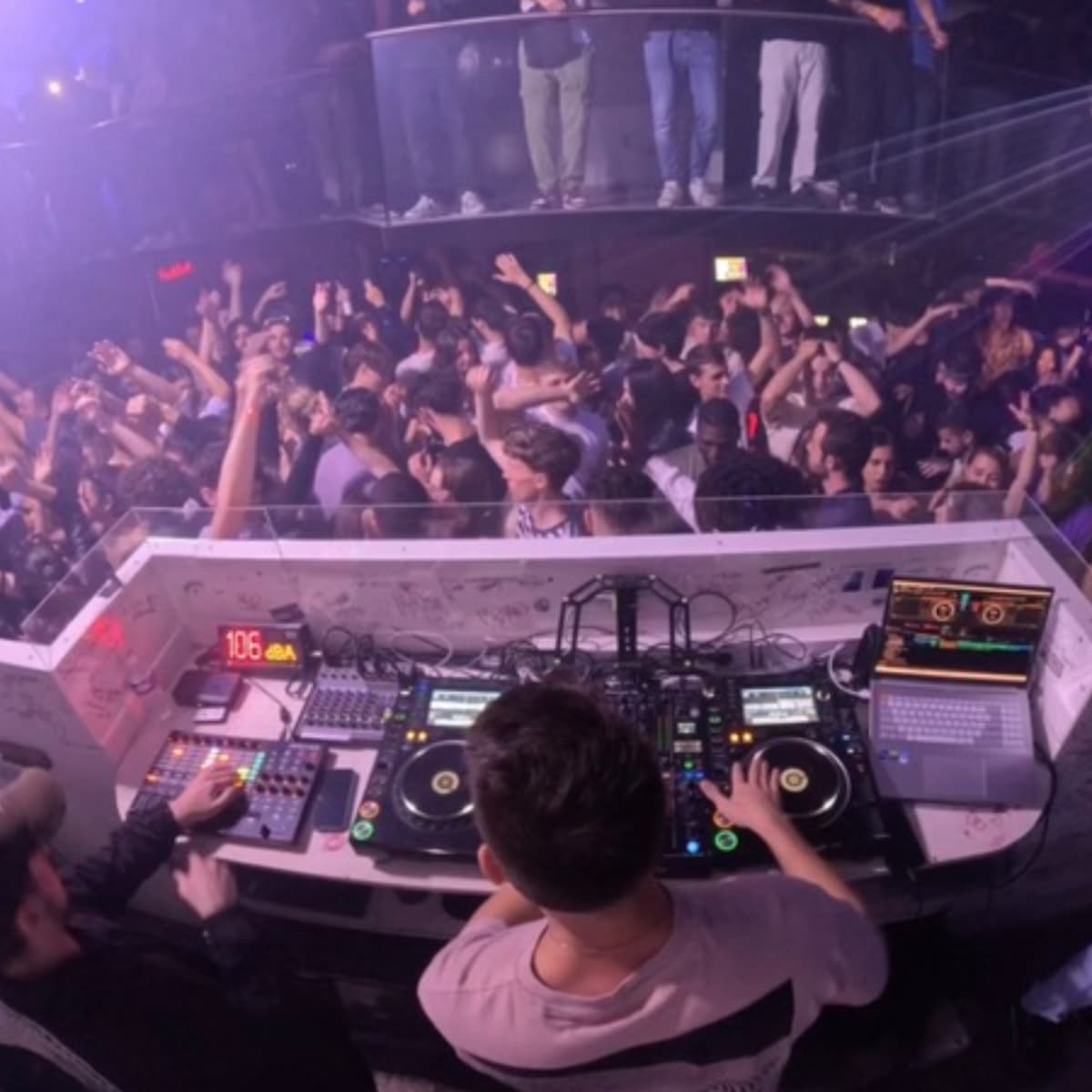 RΞVR — DJ in Montpellier