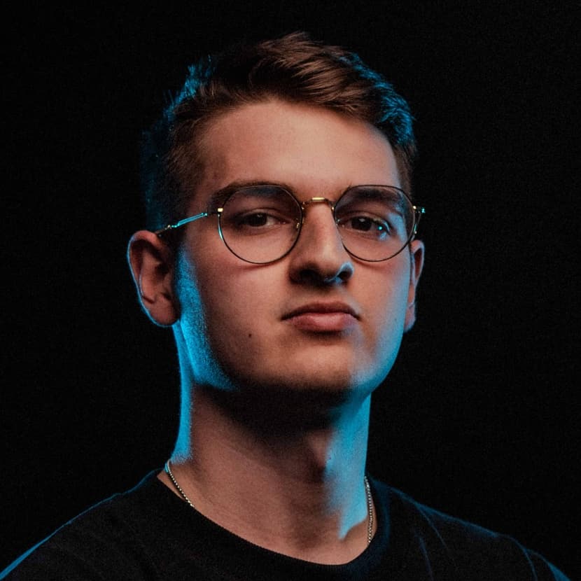 RΞVR — DJ in Montpellier