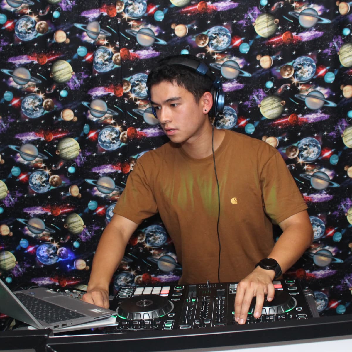 Josh Alvie — DJ in London