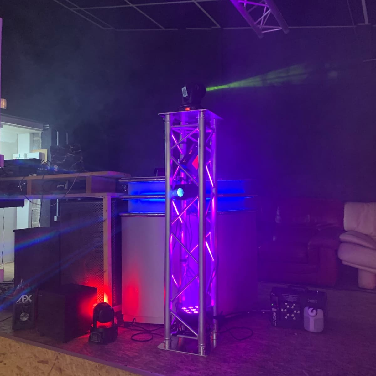 DJ HOST — DJ in Vannes