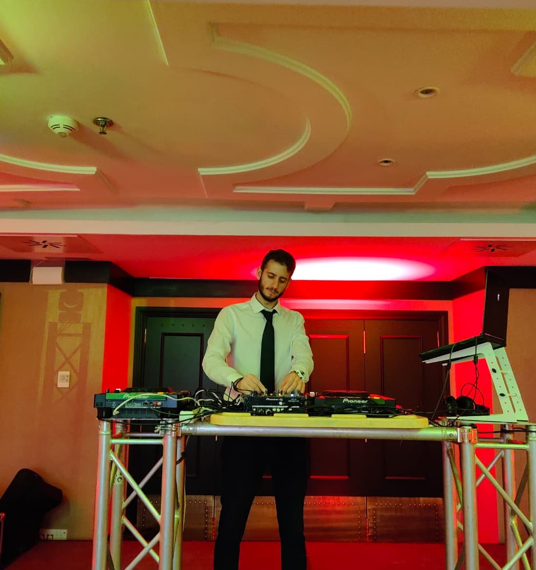 Dyler — DJ in Sevilla