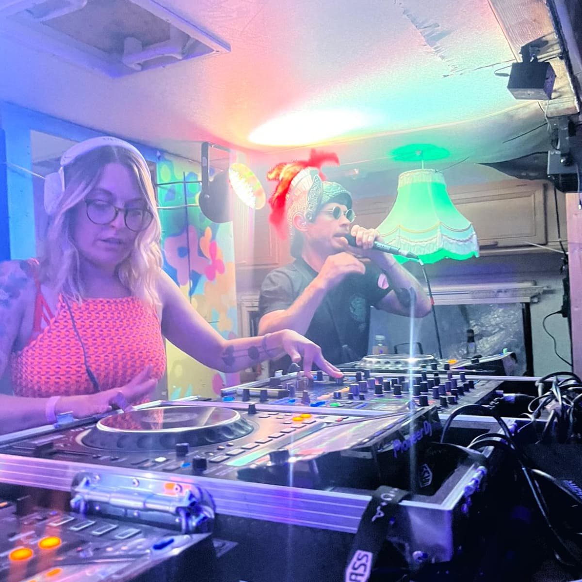 Tank Howls — DJ in Bristol