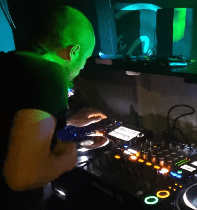 CHRIS H — DJ in Birmingham