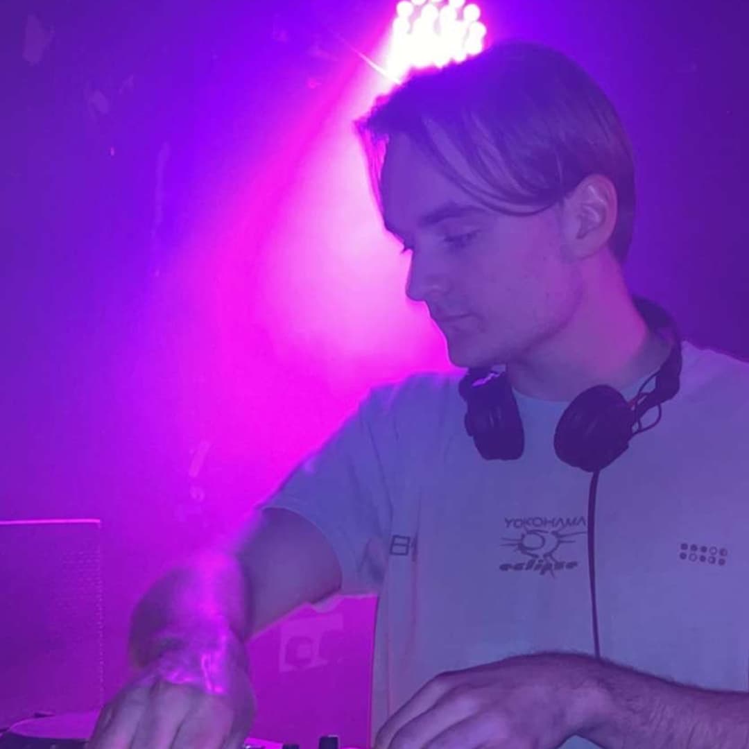 Ali Watts — DJ in Glasgow