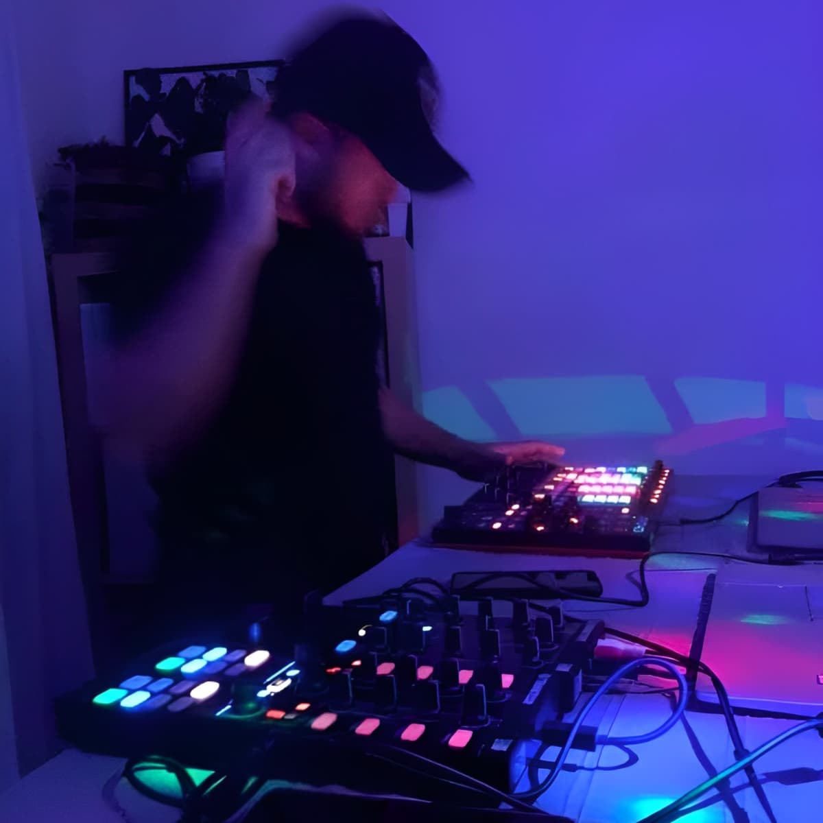 Diver Gent — DJ in Marseille