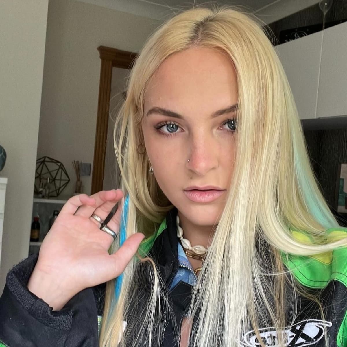 Pixi — DJ in Bristol