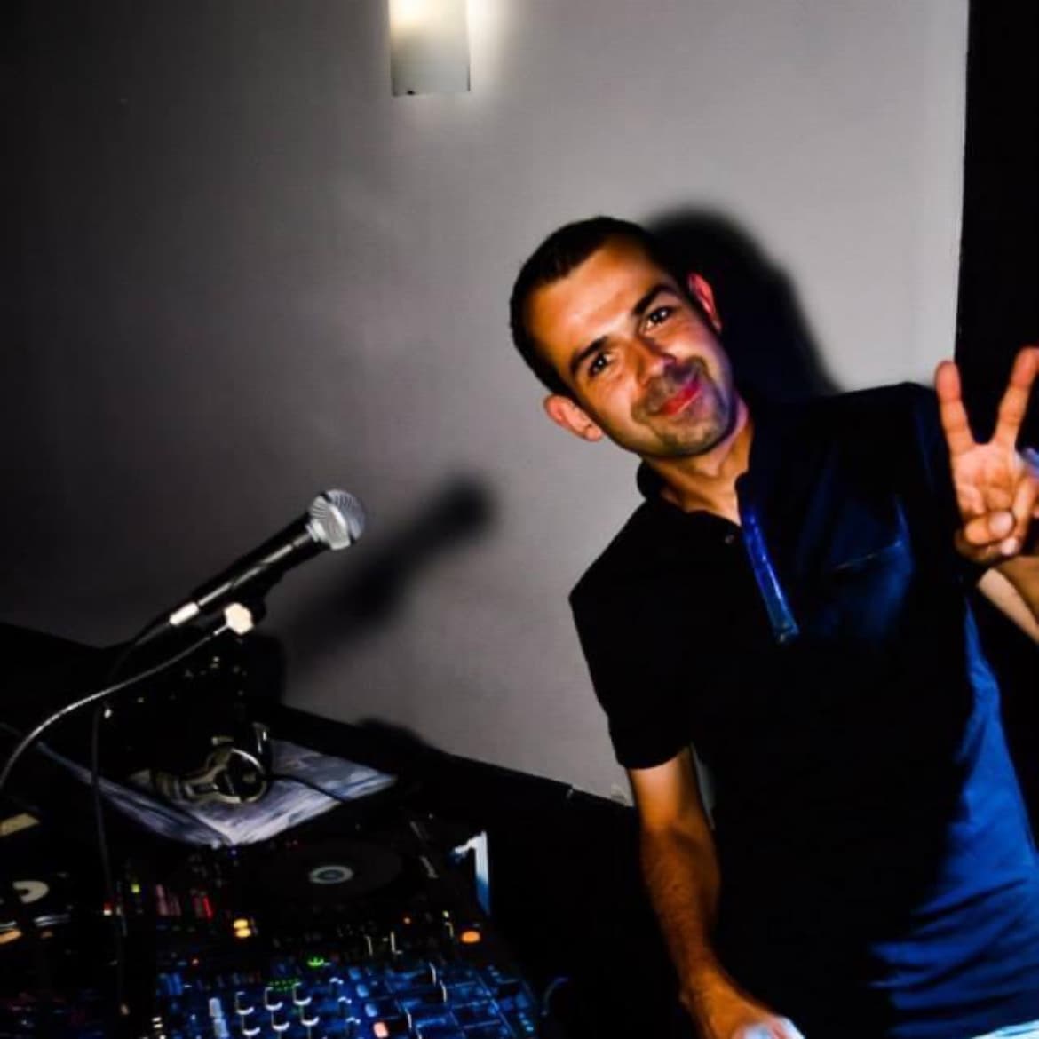 DJ MAX — DJ in Voiron