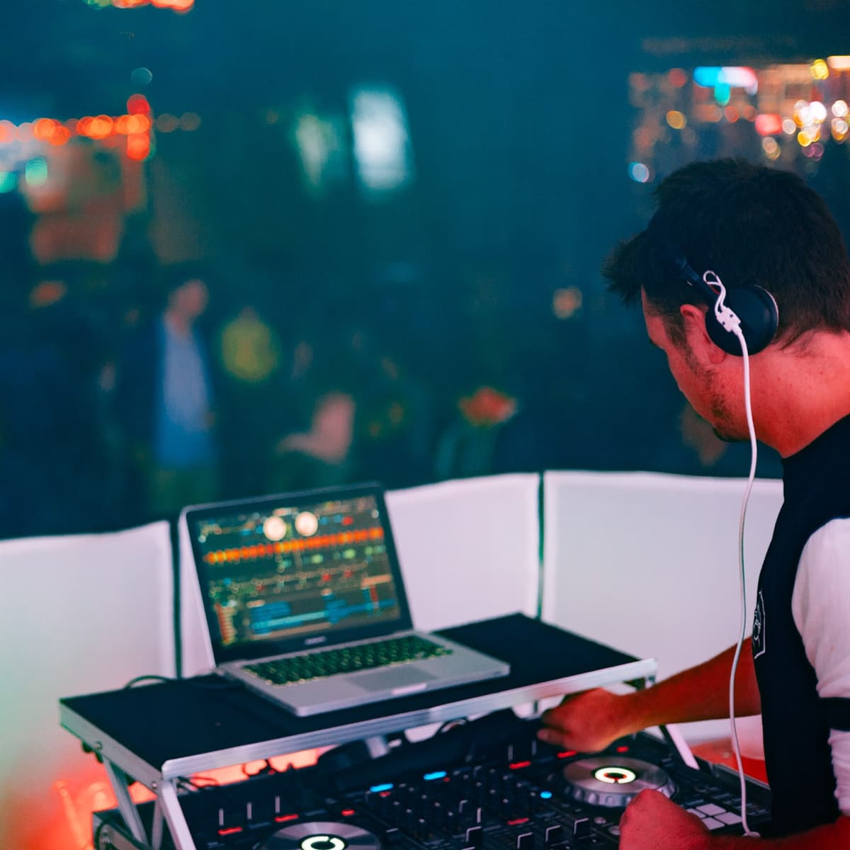 Manrow — DJ in Rouen
