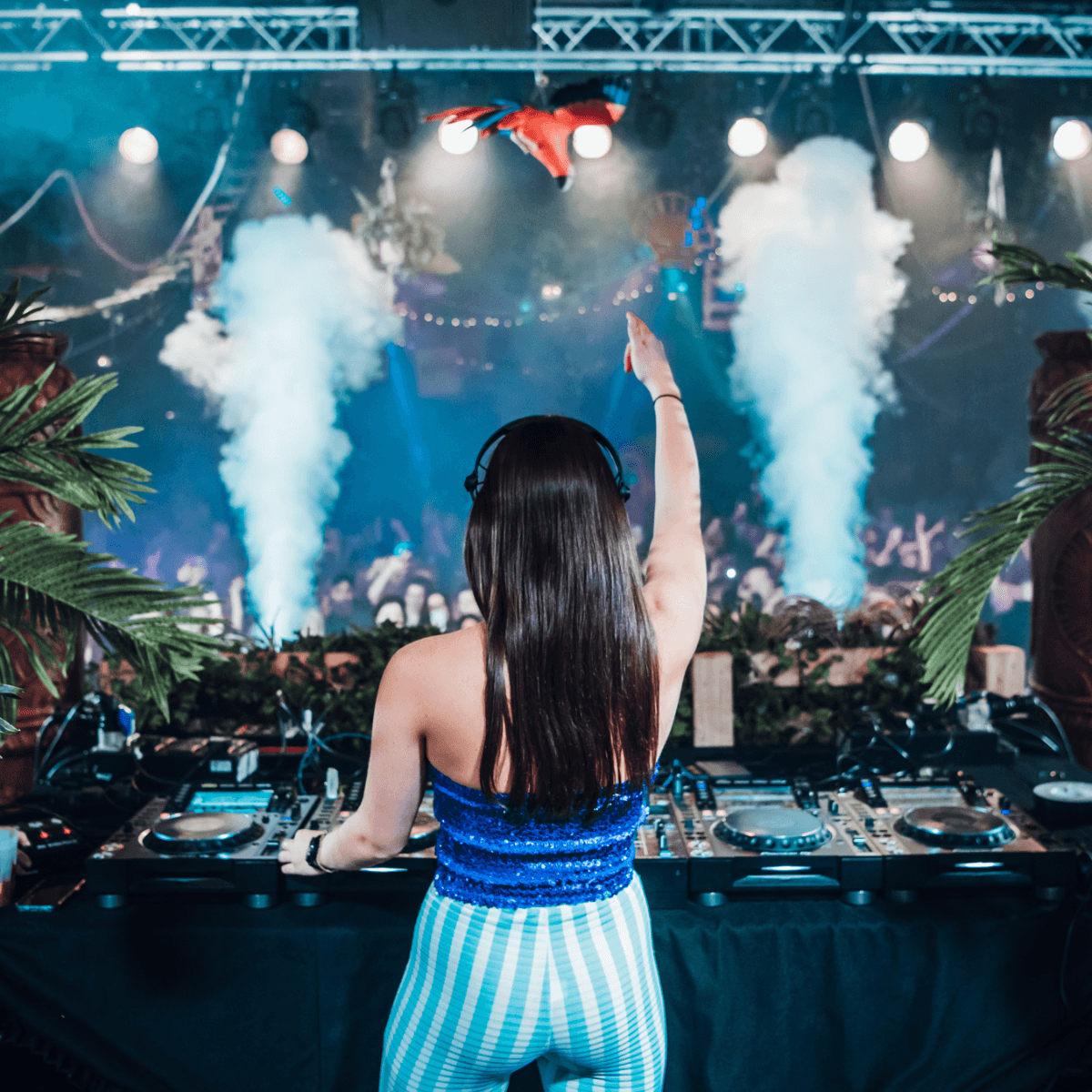 HOLL3 — DJ in Nottingham