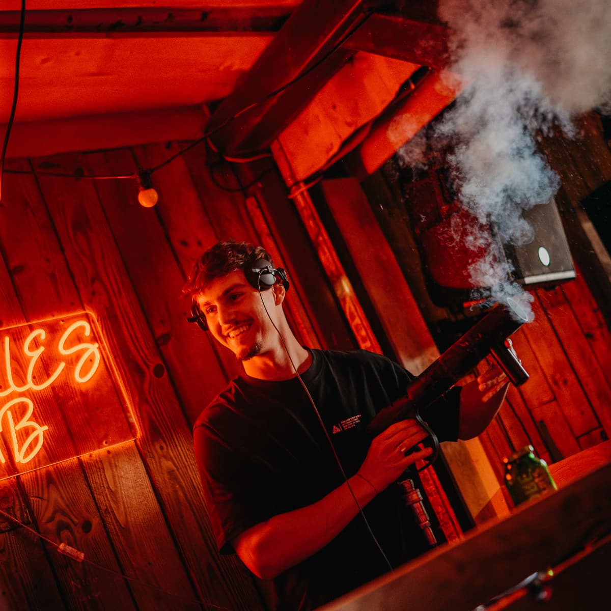 EXEAT — DJ in Toulouse