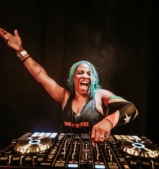 Sequinella — DJ in Manchester