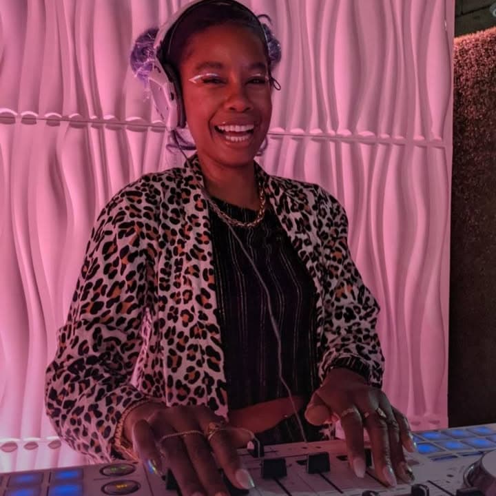 Tolula / Pretty Feet Disco — DJ in London