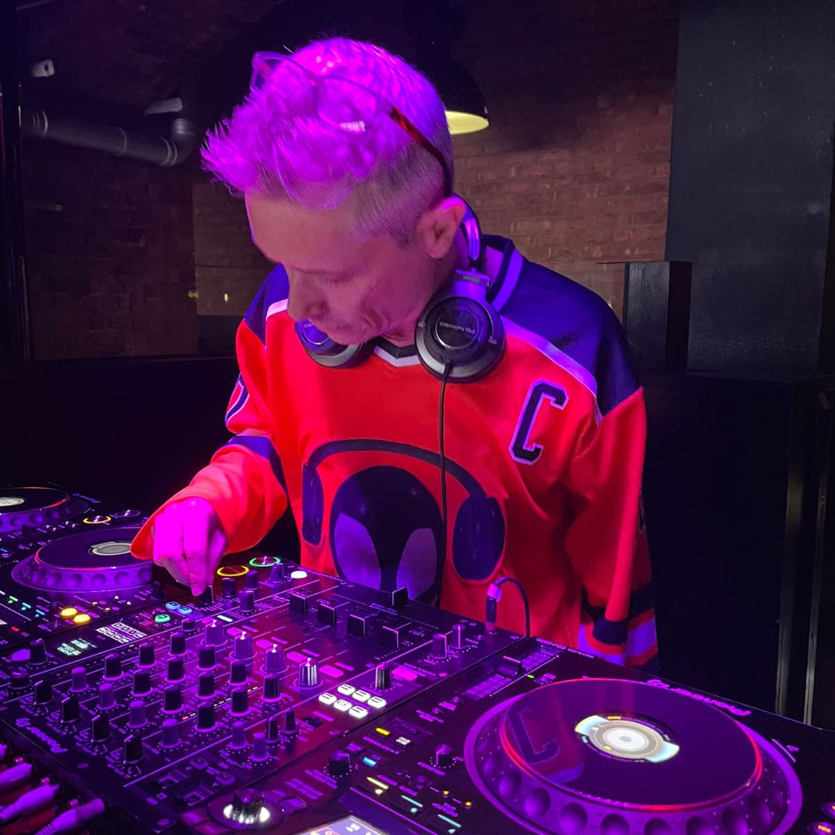 Space Ear — DJ in Reading
