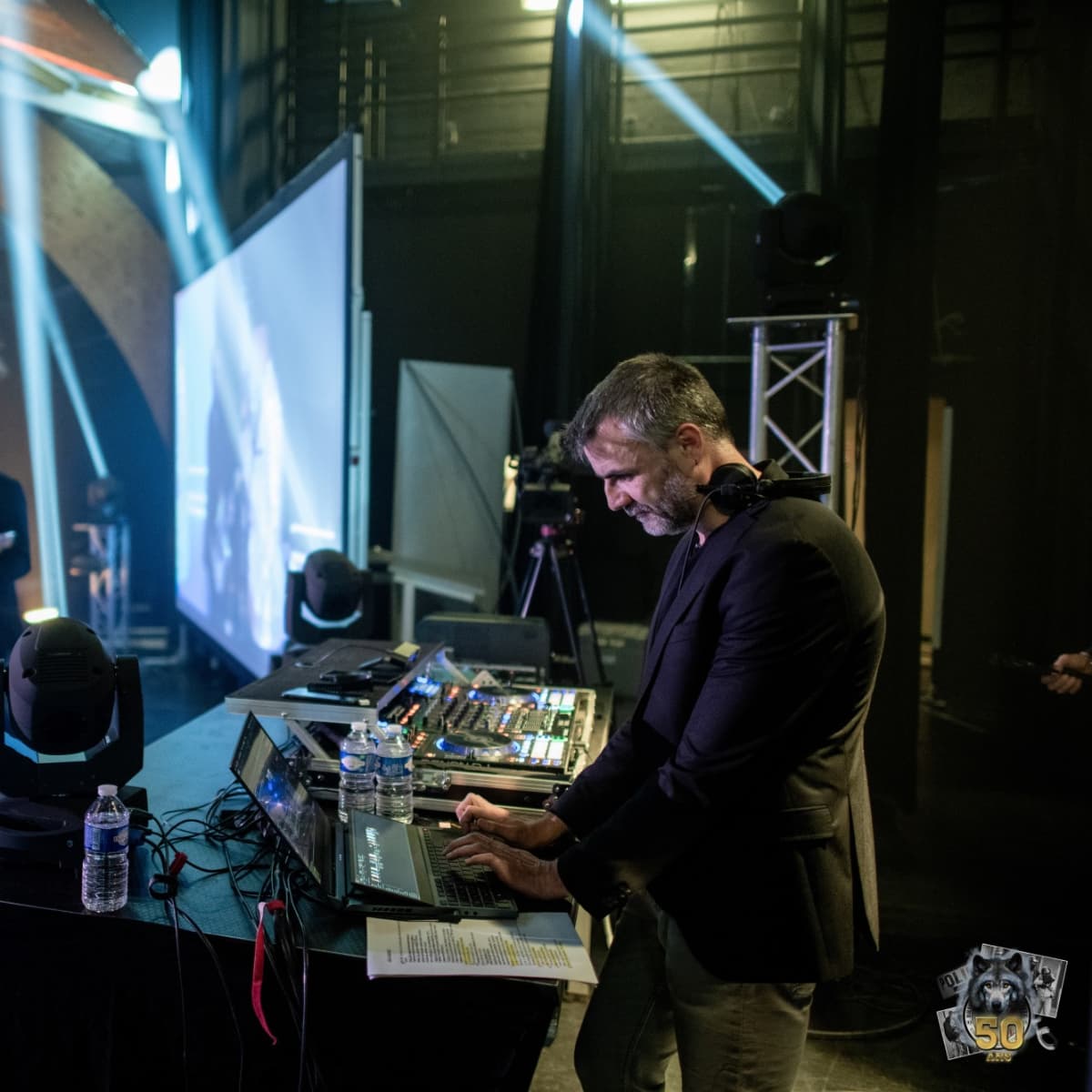 NJ DJ — DJ in Paris