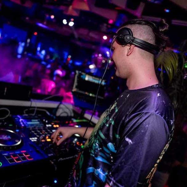 Eslow — DJ in Valence