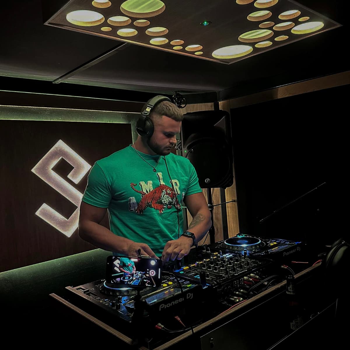 Just Mike — DJ in Gainsborough