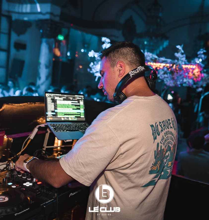 Rauw — DJ in Sevilla