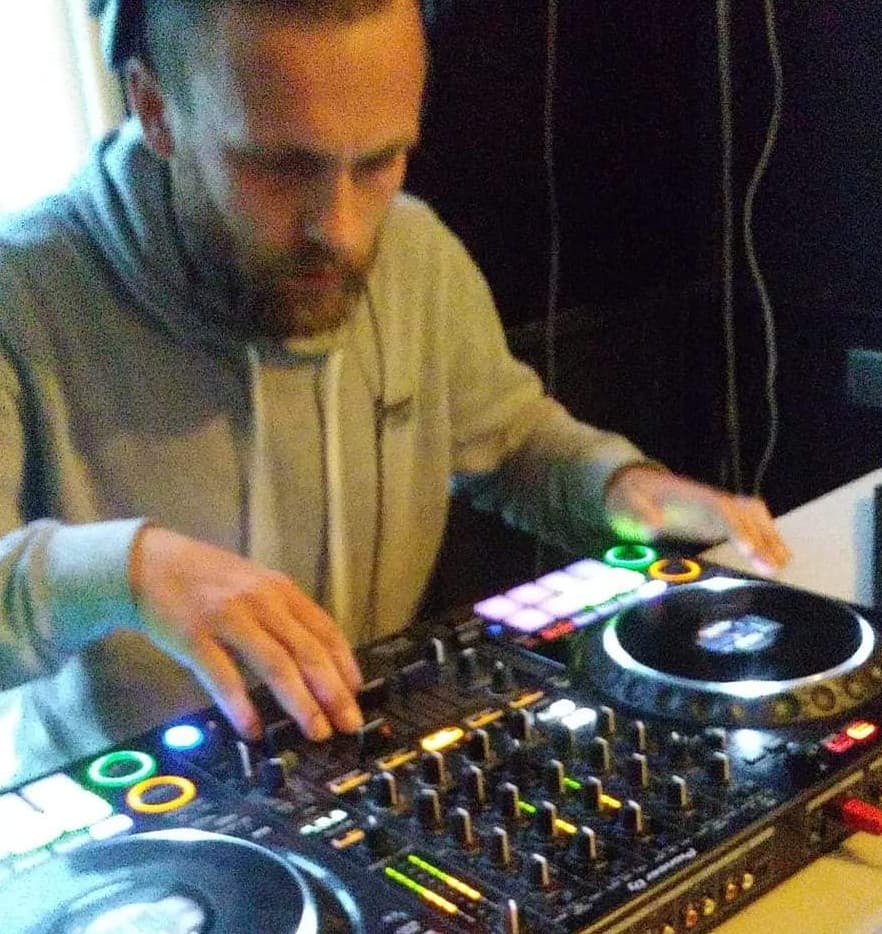 Sleepy assassin — DJ in Brighton and Hove
