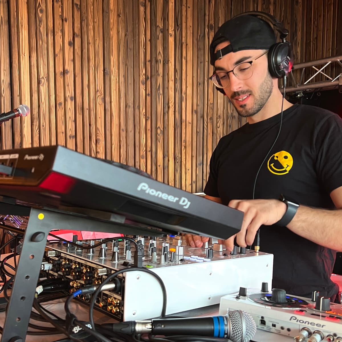 Tech & Bis — DJ in Pontarlier