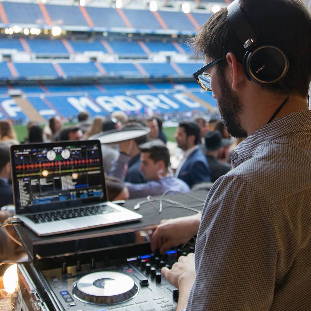 Pedro de Dalmassy — DJ in Magny-les-Hameaux