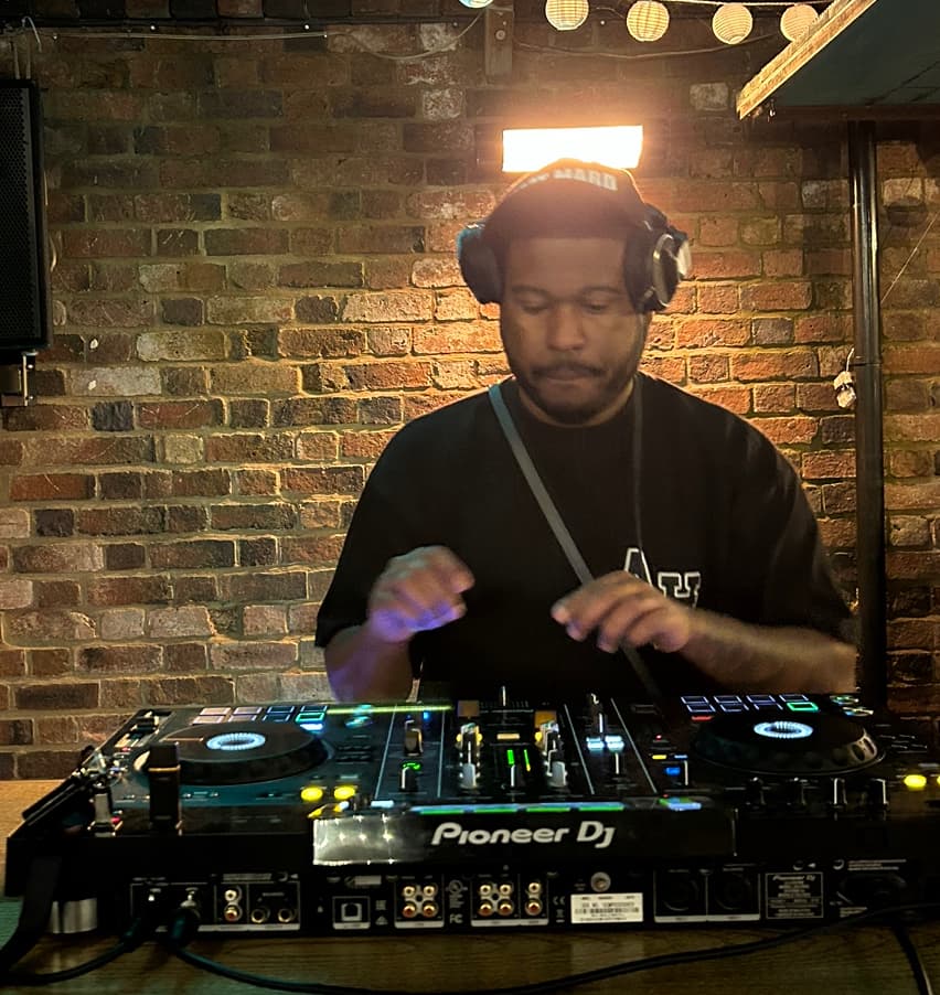 mike gallowave dj — DJ in Birmingham