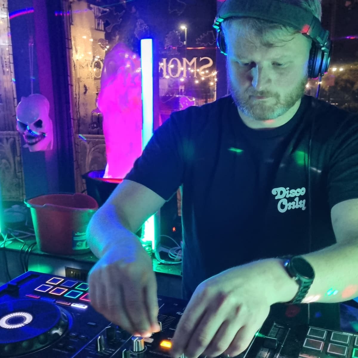 GRIT. — DJ in London