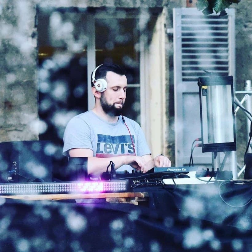 LoneR — DJ in Madrid