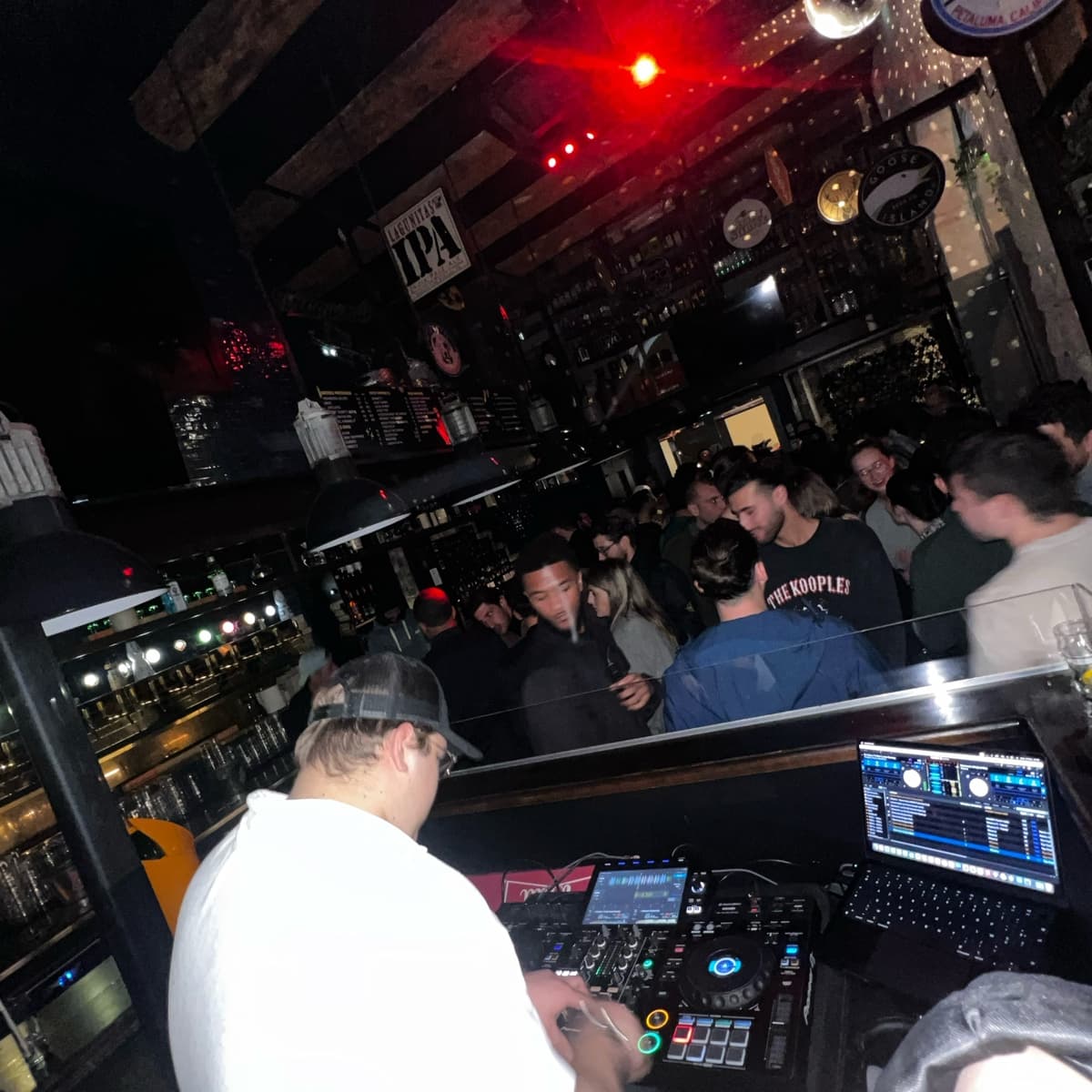 Arthur CELLIER — DJ in Marseille